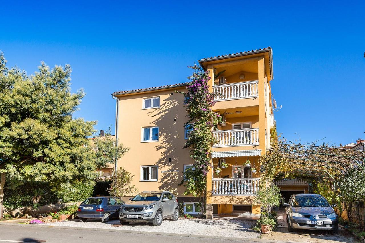 Vilic - Apartments Istriensonne Medulin Exterior foto