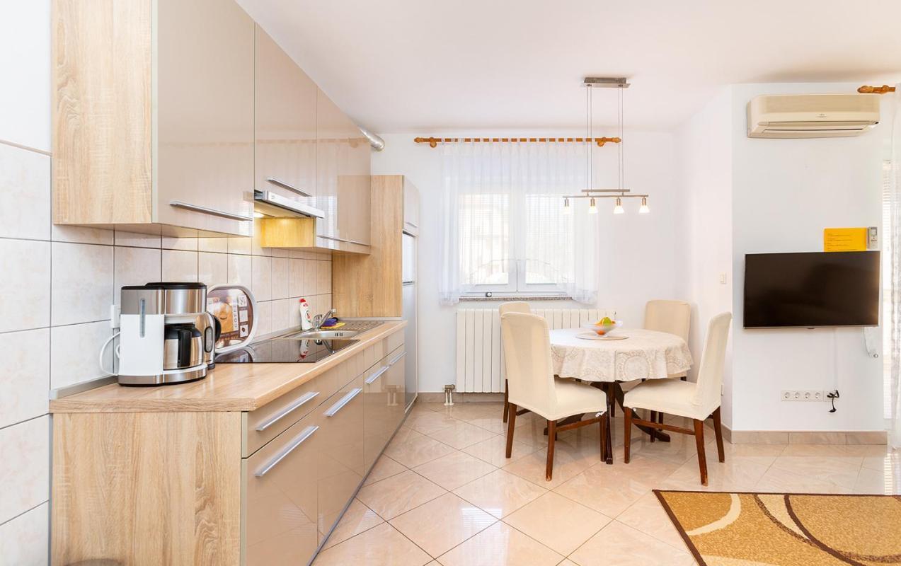 Vilic - Apartments Istriensonne Medulin Exterior foto