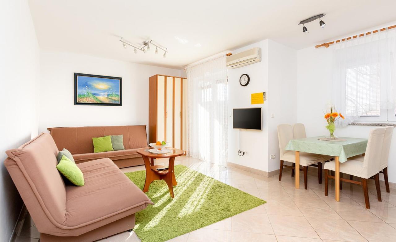 Vilic - Apartments Istriensonne Medulin Exterior foto